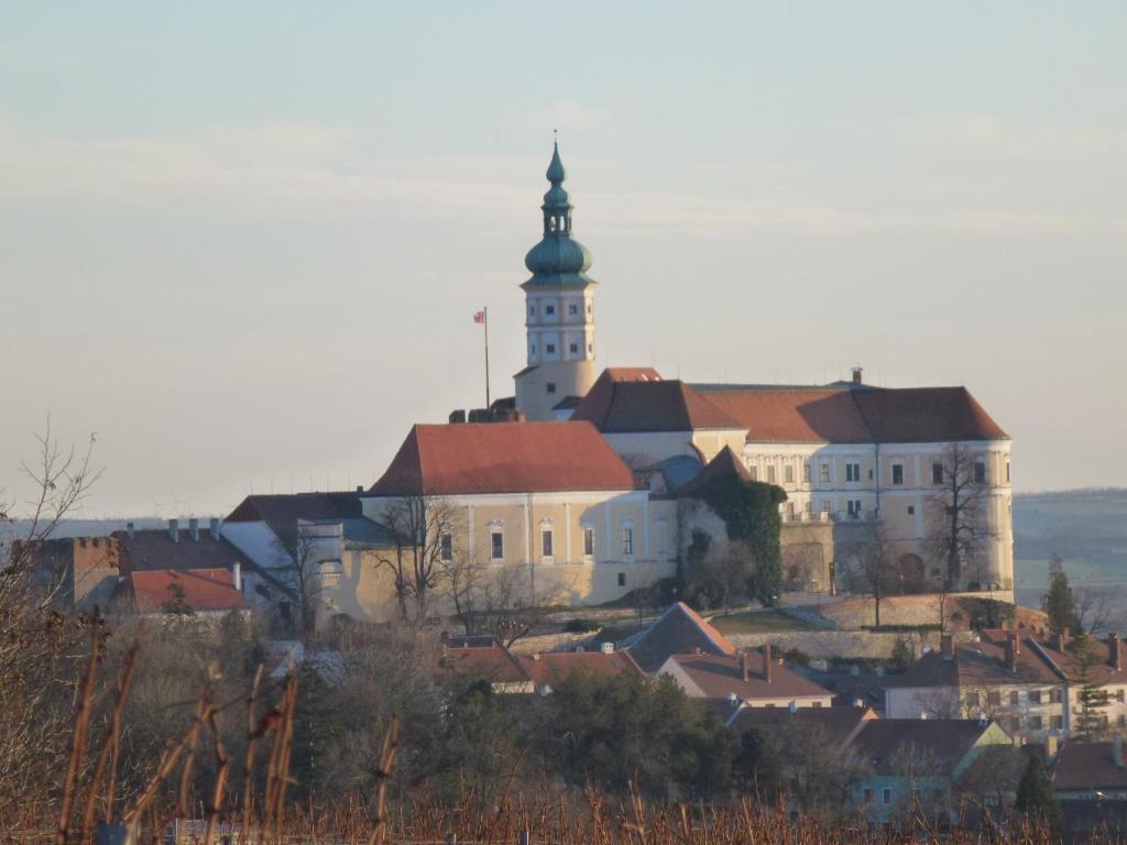 Ubytovani U Jerabku - Parkovani Zdarma Mikulov Εξωτερικό φωτογραφία
